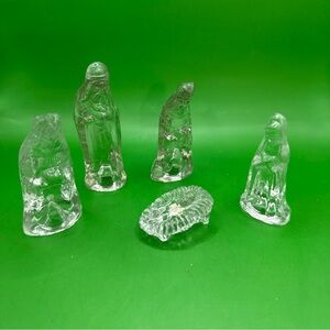 Glass Nativity Replacement Pieces 5 Figures with Baby Jesus and Mary Unmarked